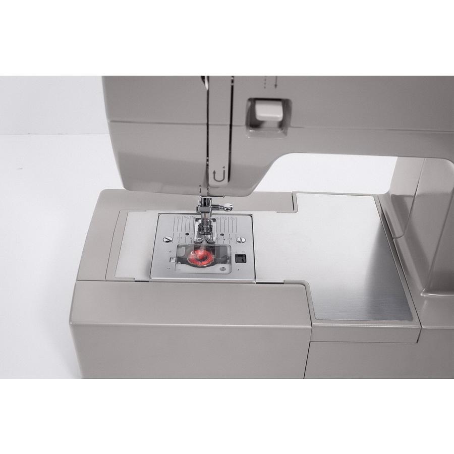 Singer 4411 Heavy Duty, 11 Stitch Patterns, 1,100 SPM & Stainless Steel Bed