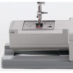 Singer 4411 Heavy Duty, 11 Stitch Patterns, 1,100 SPM & Stainless Steel Bed