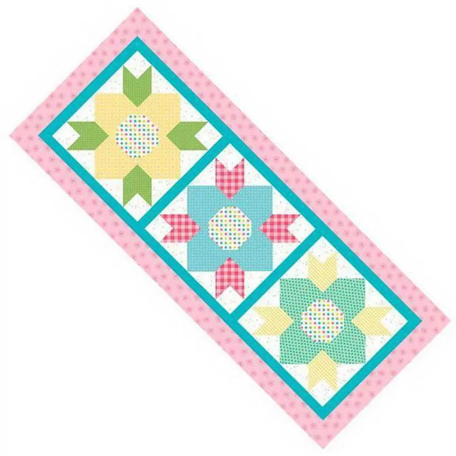 Riley Blake May Blossoms Table Runner Fabric Kit - Sewingmachinesplus.com