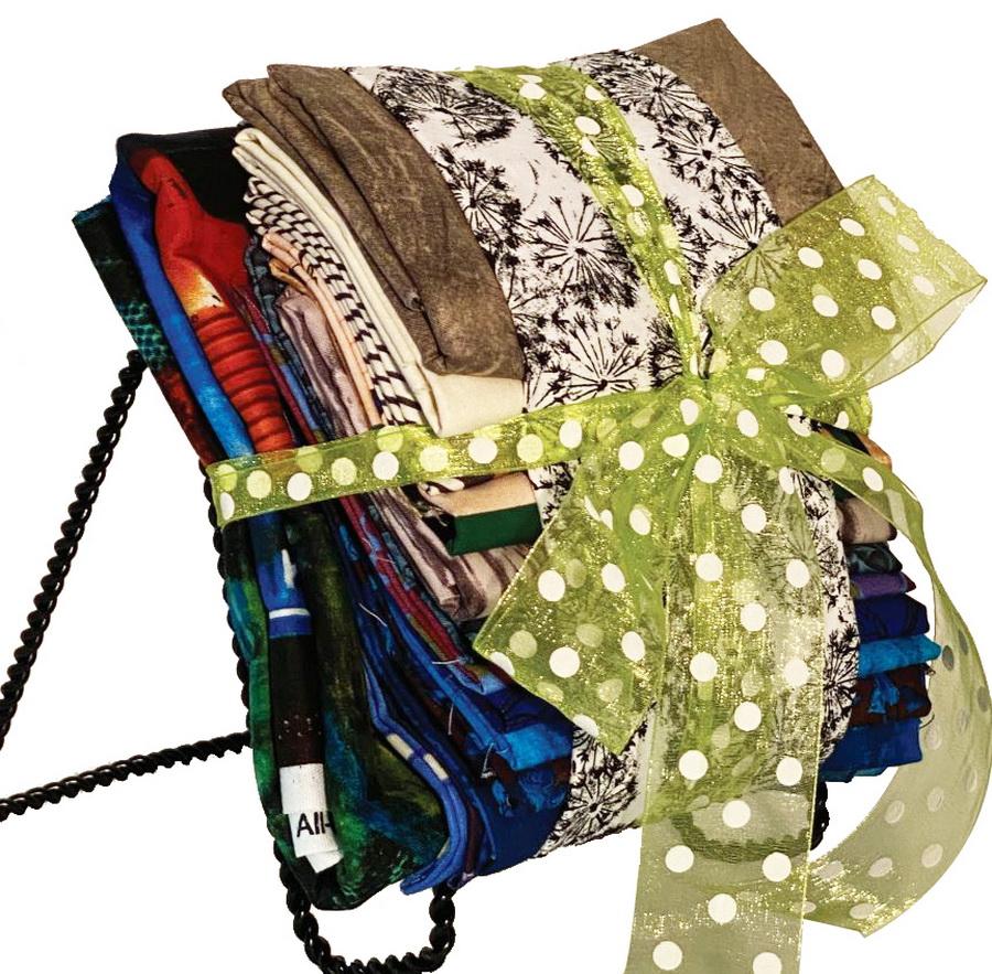 Frond Design Studio Blue Petal Quilt Kit - Sewingmachinesplus.com