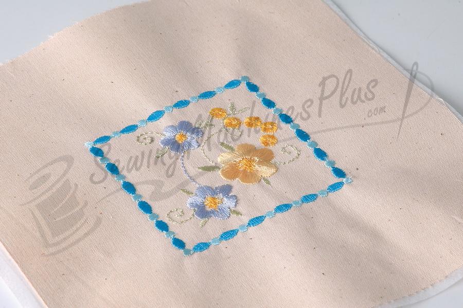 Brother Simplicity SB7900E Embroidery Machine 5"x7"