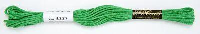Embroidery Floss BRIGHT CHRISTMAS GREEN (Box of 24) - Sewingmachinesplus.com