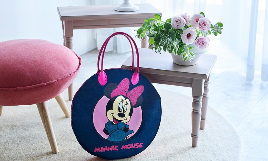 Brother Disney Mickey Mouse and Minnie Mouse Pattern Collection, 45 Patterns - Sewingmachinesplus.com