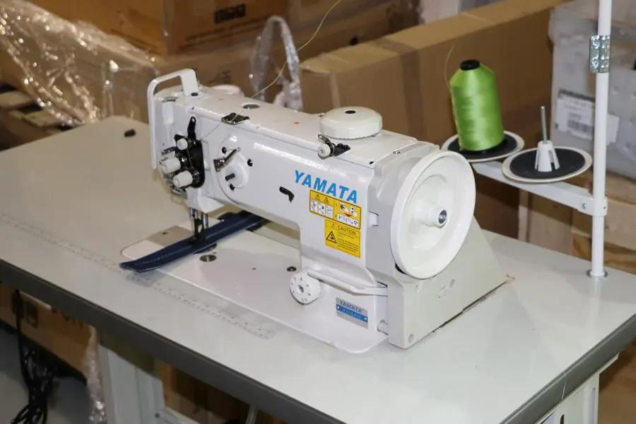 Yamata 1541S - Industrial Single Needle Walking Foot Machine with Safety Clutch Mechanism and Servo Motor (Table Comes Assembled) - Sewingmachinesplus.com