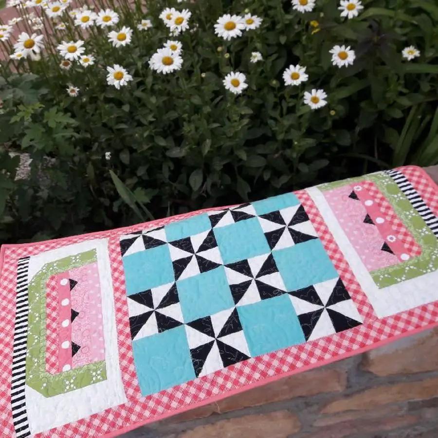 Riley Blake Sweet Summer Table Runner Fabric Quilt Kit - Sewingmachinesplus.com
