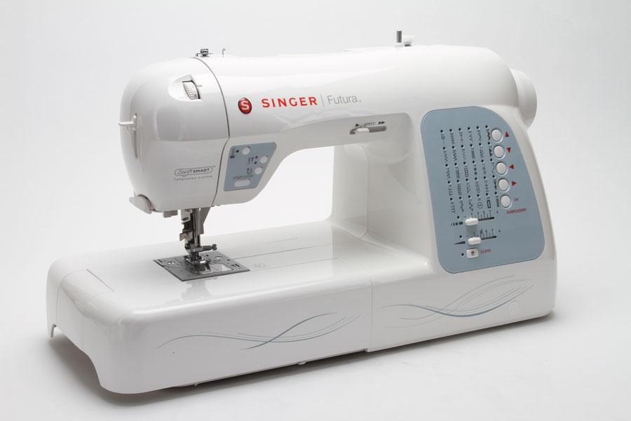 Singer Futura XL-400 w/ BONUS PACKAGE! Stabilizer, 80 Spools of Thread & More