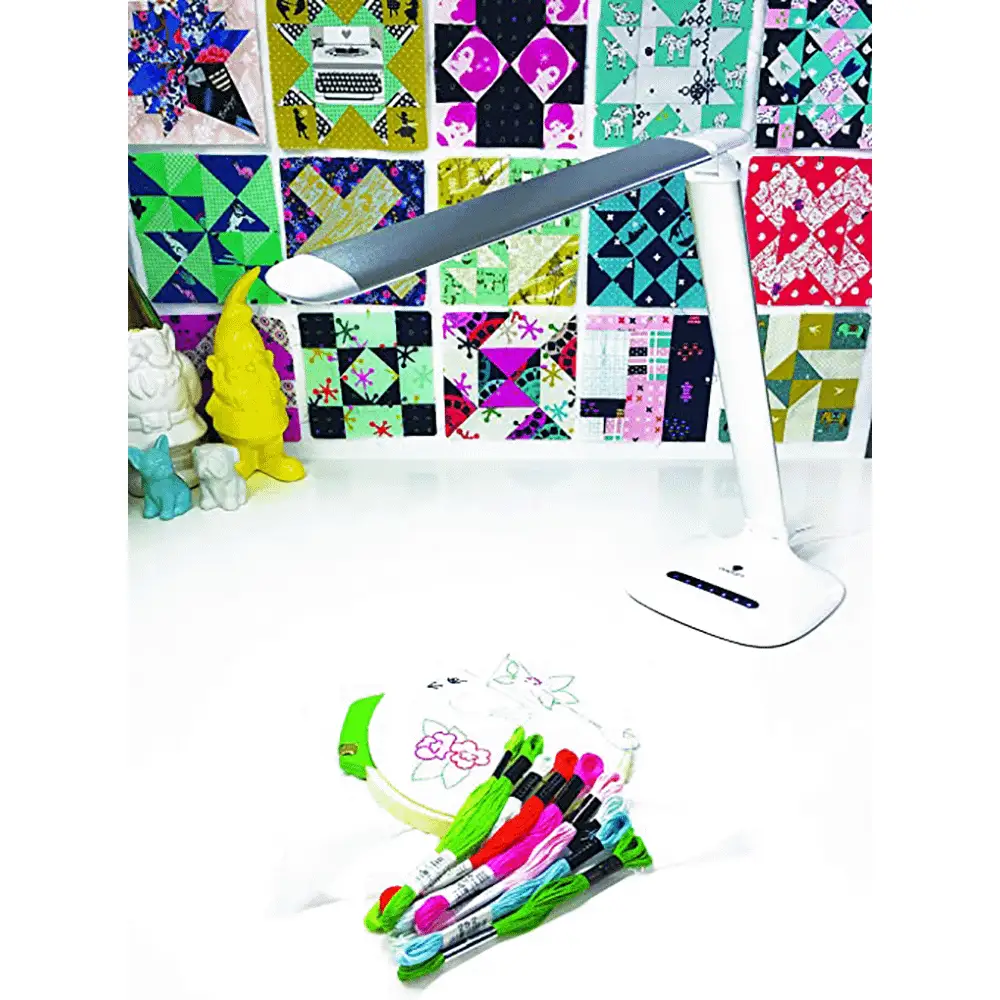 Smart Lamp D40 Metallic Silver - Sewingmachinesplus.com