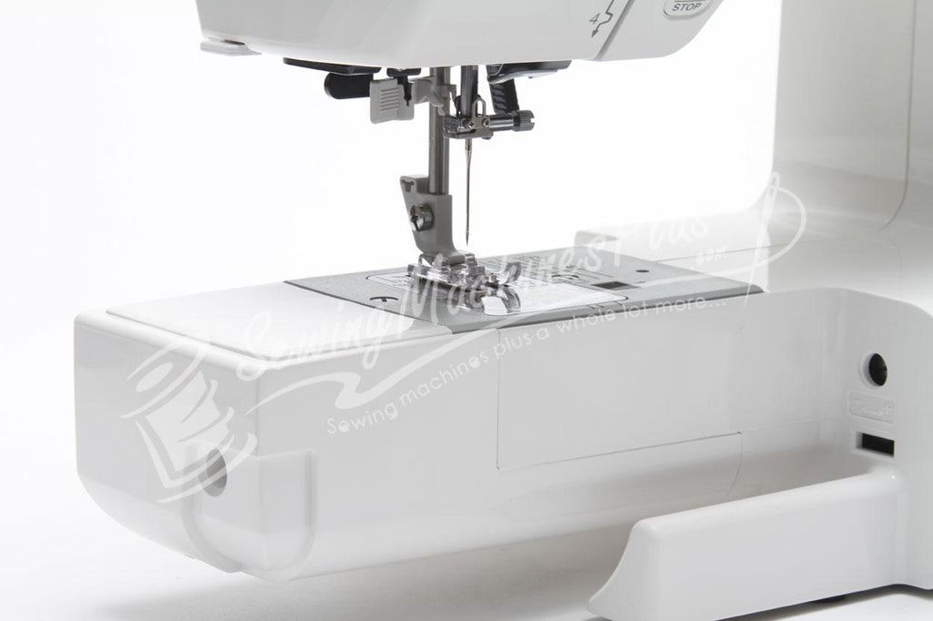 Janome DC1050 Computerized Sewing Machine w/FREE BONUS