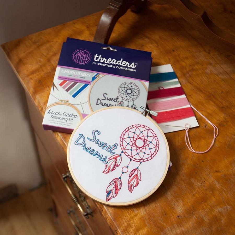 Threaders Embroidery Kit - Dream Catcher