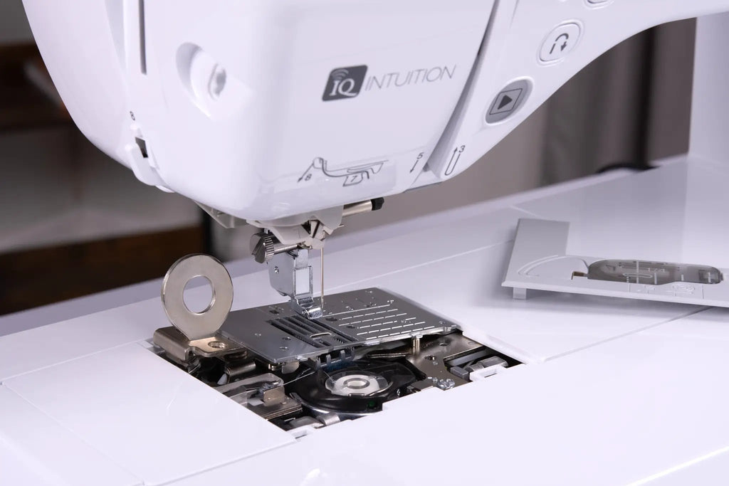 Baby Lock Luna Sewing and Embroidery Machine