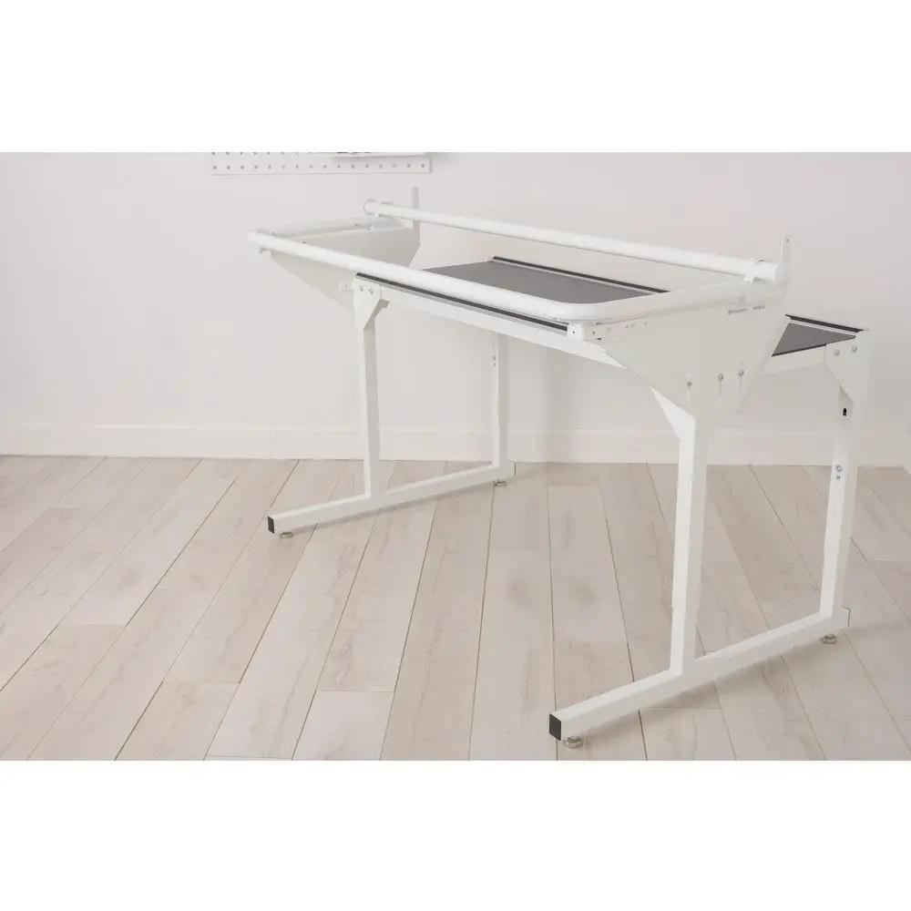 Viking Platinum Q165 Longarm Quilting Machine with Frame - Sewingmachinesplus.com
