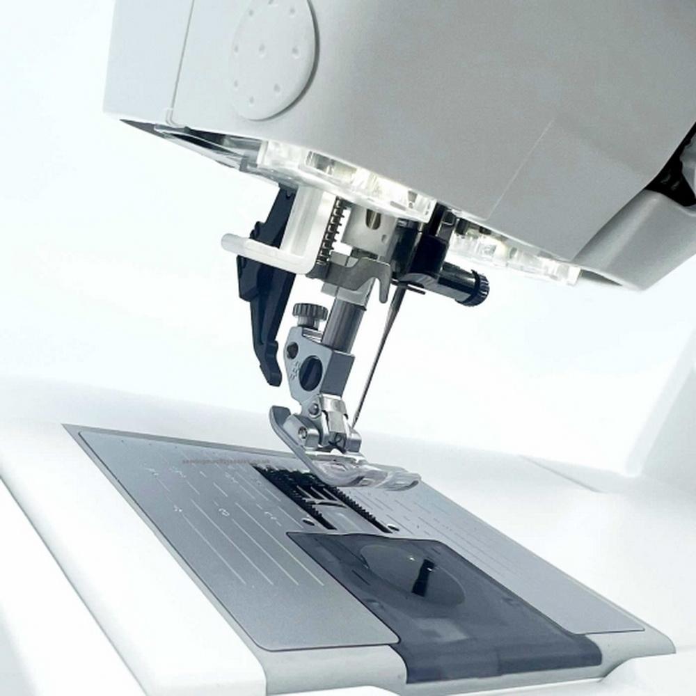 PFAFF  Creative 3.0 Sewing and Embroidery Machine