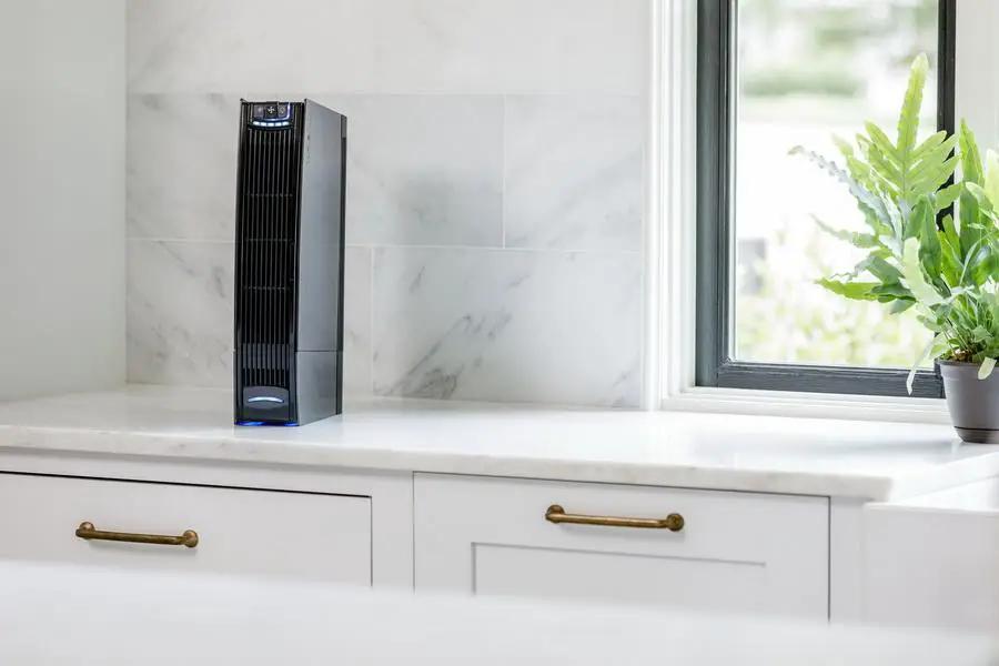 Oreck AIR12GU ProShield Plus Air Purifier