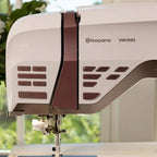 Husqvarna Viking Epic 95Q Sewing Machine - Sewingmachinesplus.com