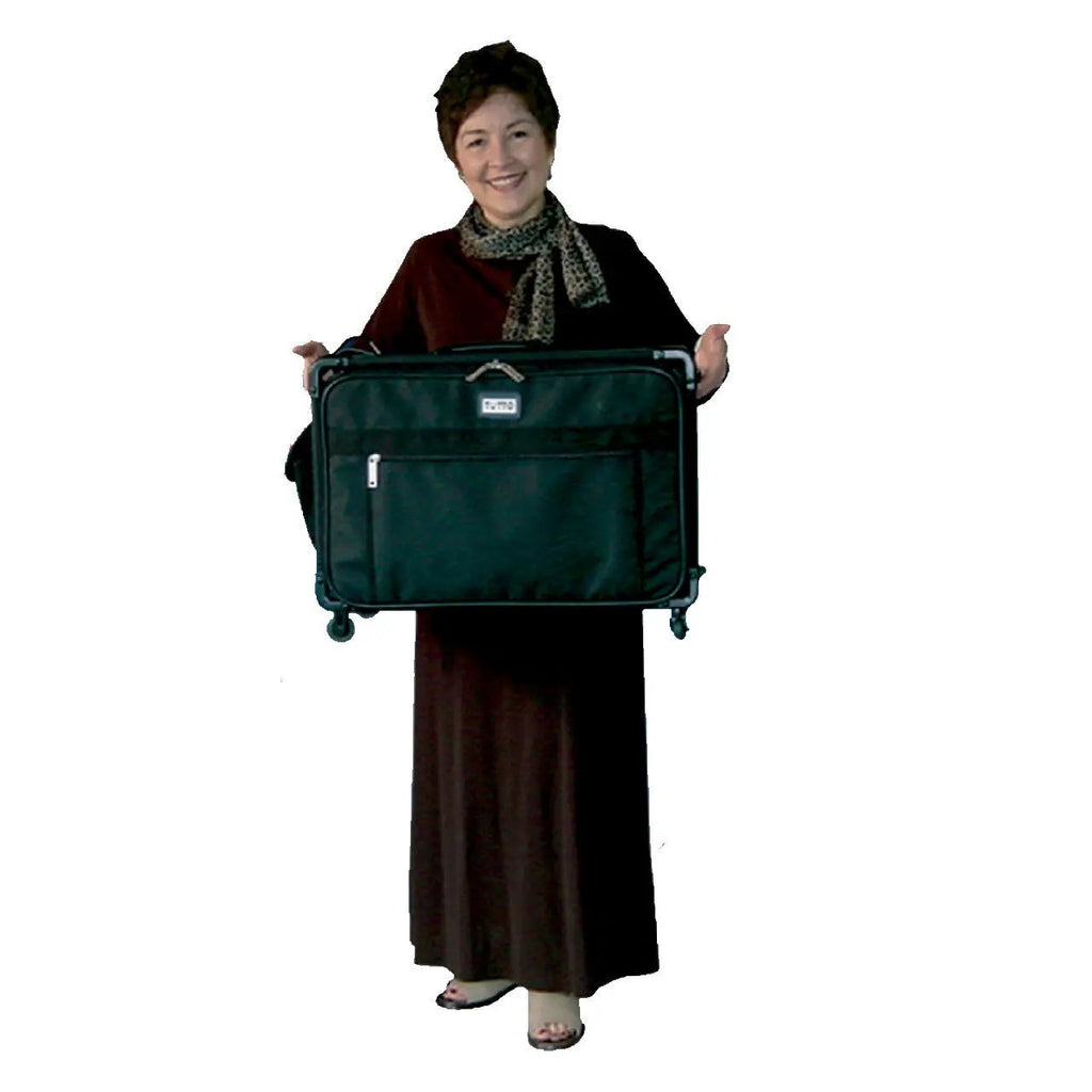 Tutto 20" Medium Machine On Wheels bag, black with front zipper pocket
