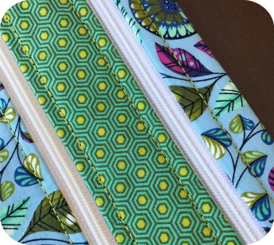 Embroidery Garden Double Zip Organizers - Sewingmachinesplus.com