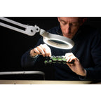 Daylight Omega 5 Magnifying Light - Sewingmachinesplus.com