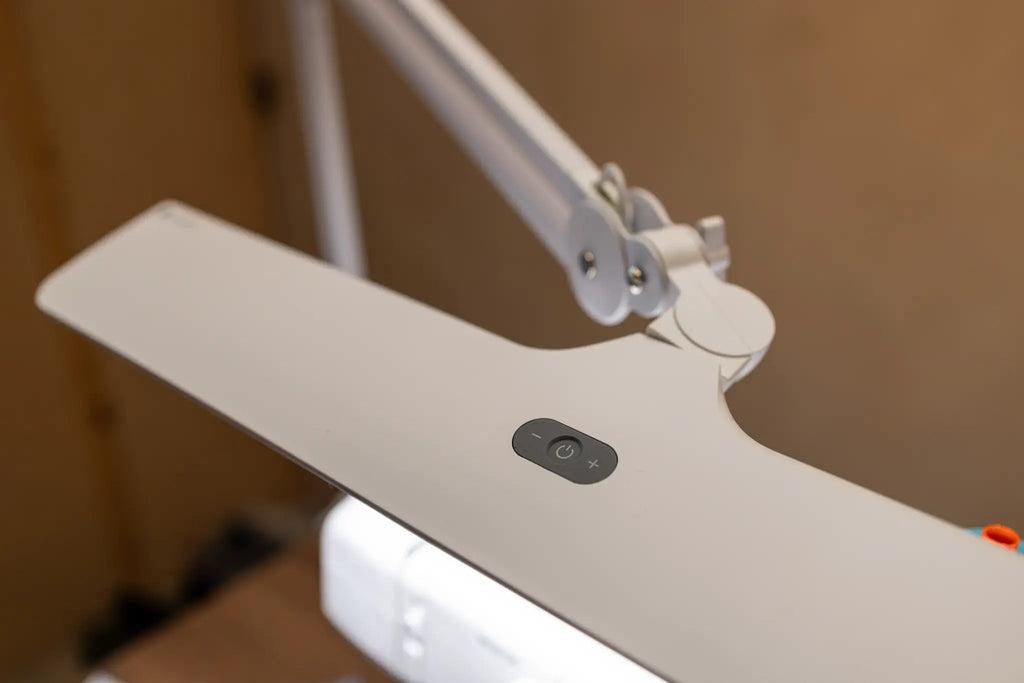 Daylight Lumi LED Task Lamp white with adjustable arm and on/off button