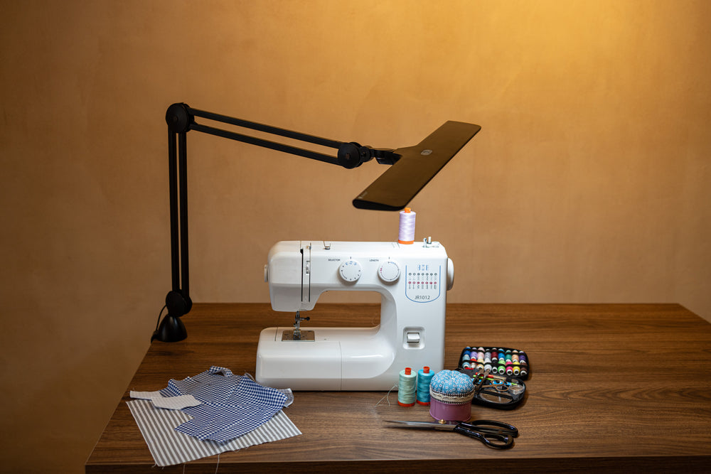 Lumi Task Lamp Satin Black (Limited Edition)