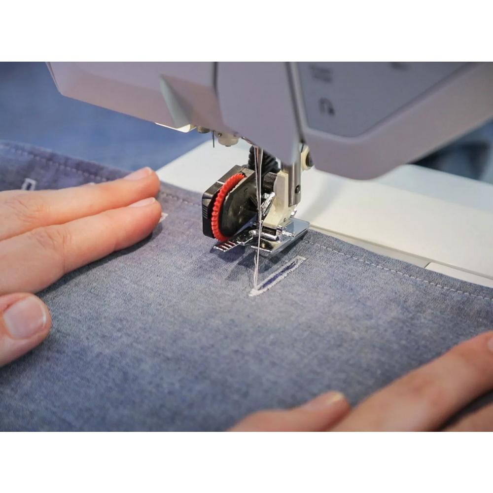 Husqvarna Viking Brilliance 75Q Sewing Machine (OPEN BOX MODEL)