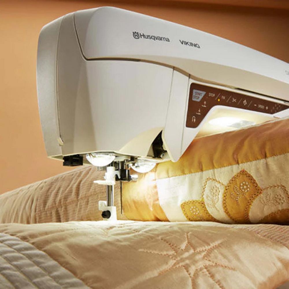 Husqvarna Viking Designer Topaz 40 Sewing and Embroidery Machine - Sewingmachinesplus.com