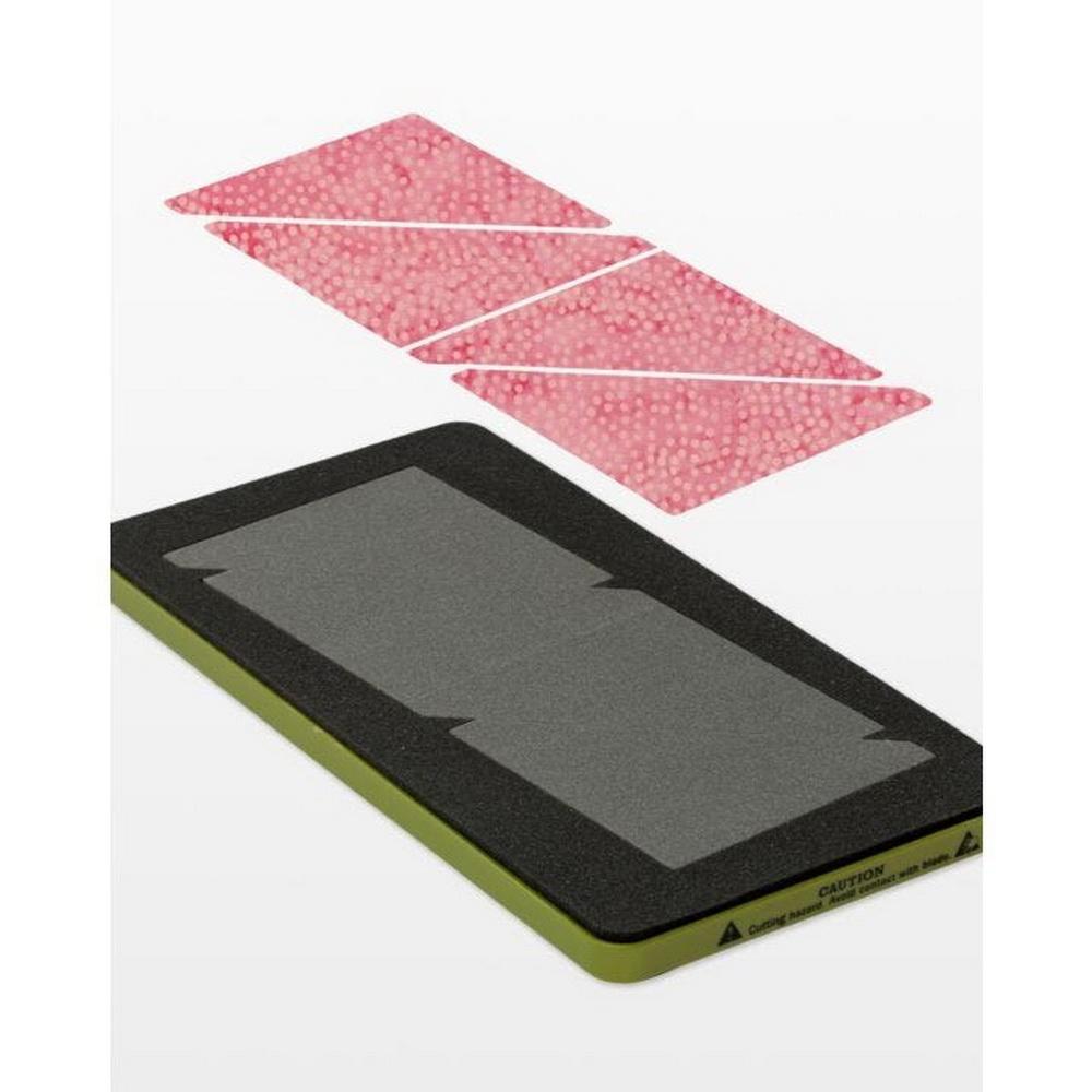 GO! Half Square Triangle - 3in Finished Square Geometric Die - Sewingmachinesplus.com