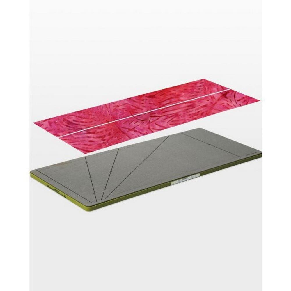 GO! Strip Cutter - 4 1/2in (4in Finished) 2 Strips - Sewingmachinesplus.com