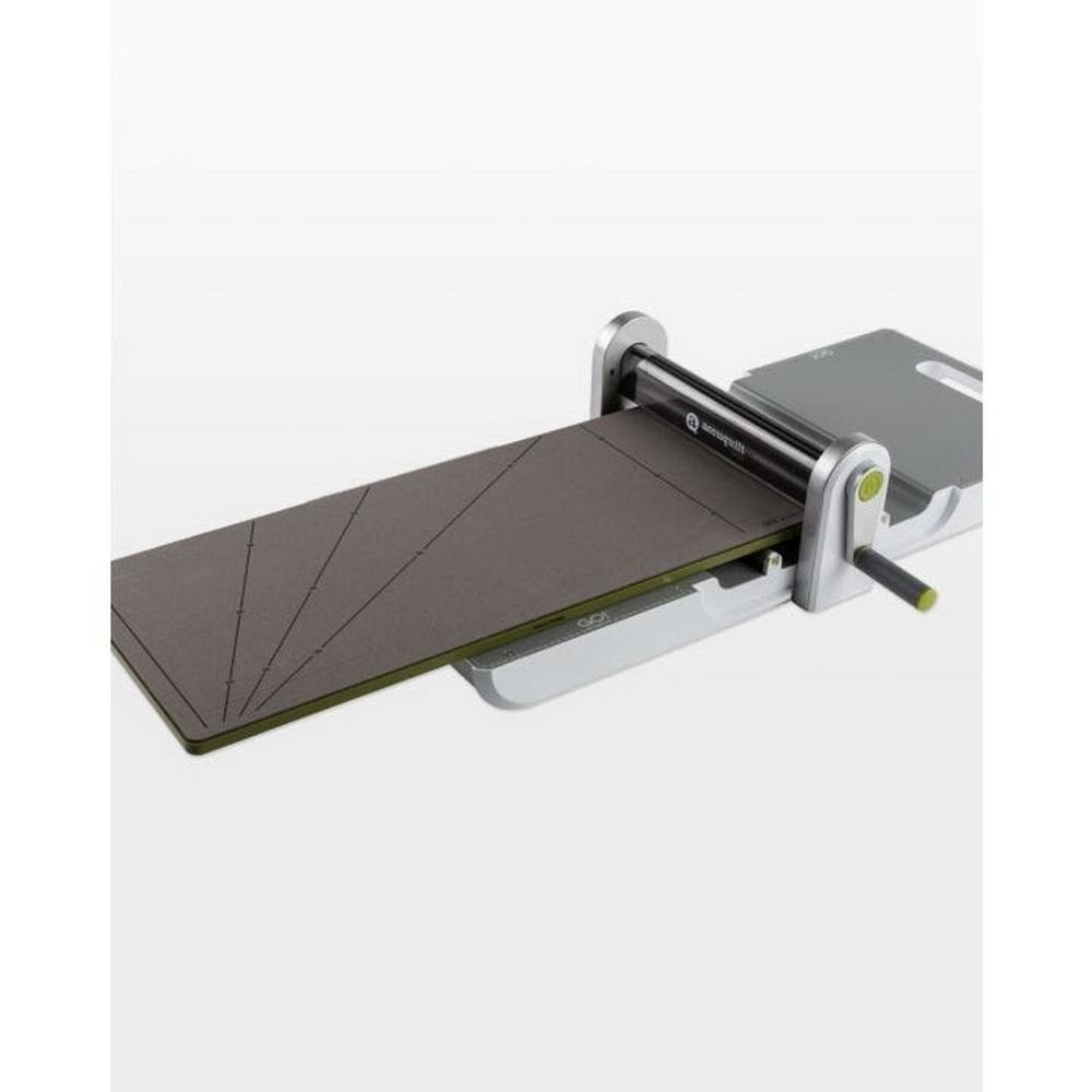 GO! Strip Cutter - 4in (3 1/2in Finished) - Sewingmachinesplus.com