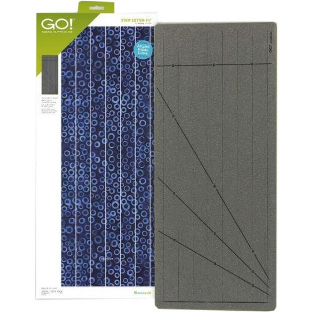 Accuquilt GO! Strip Cutter - 1 1/4in (3/4in Finished) 7 Strips - Sewingmachinesplus.com