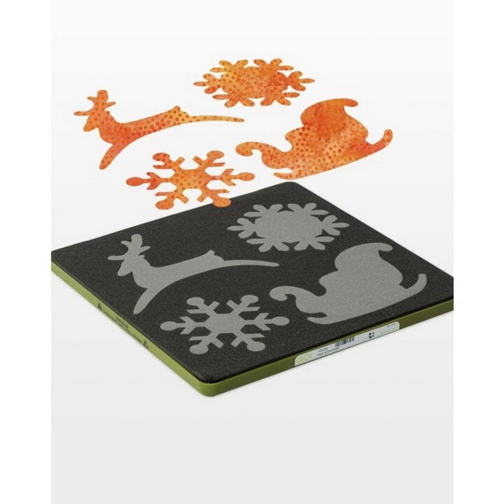 Accuquilt GO! Sleigh & Snowflakes Applique Die - Sewingmachinesplus.com