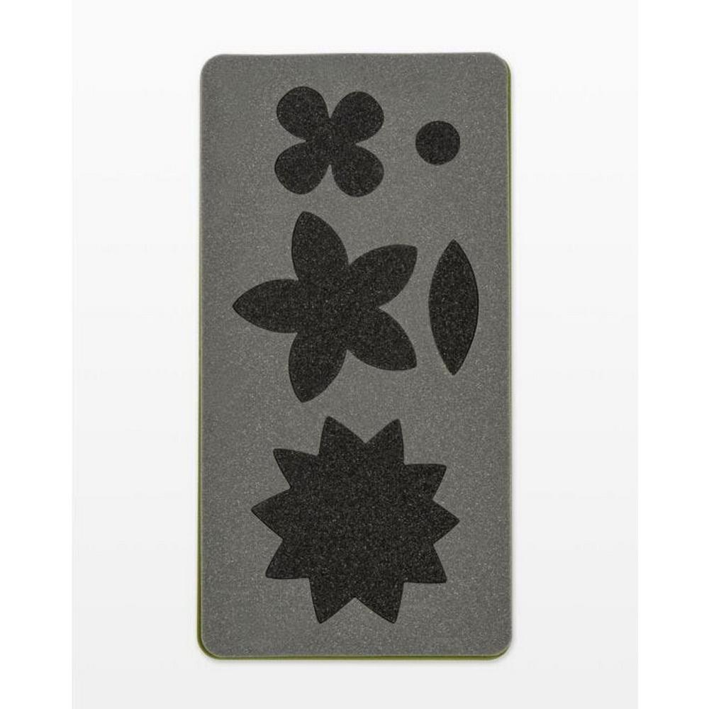 Accuquilt GO! Flower Bunch Applique Die - Sewingmachinesplus.com