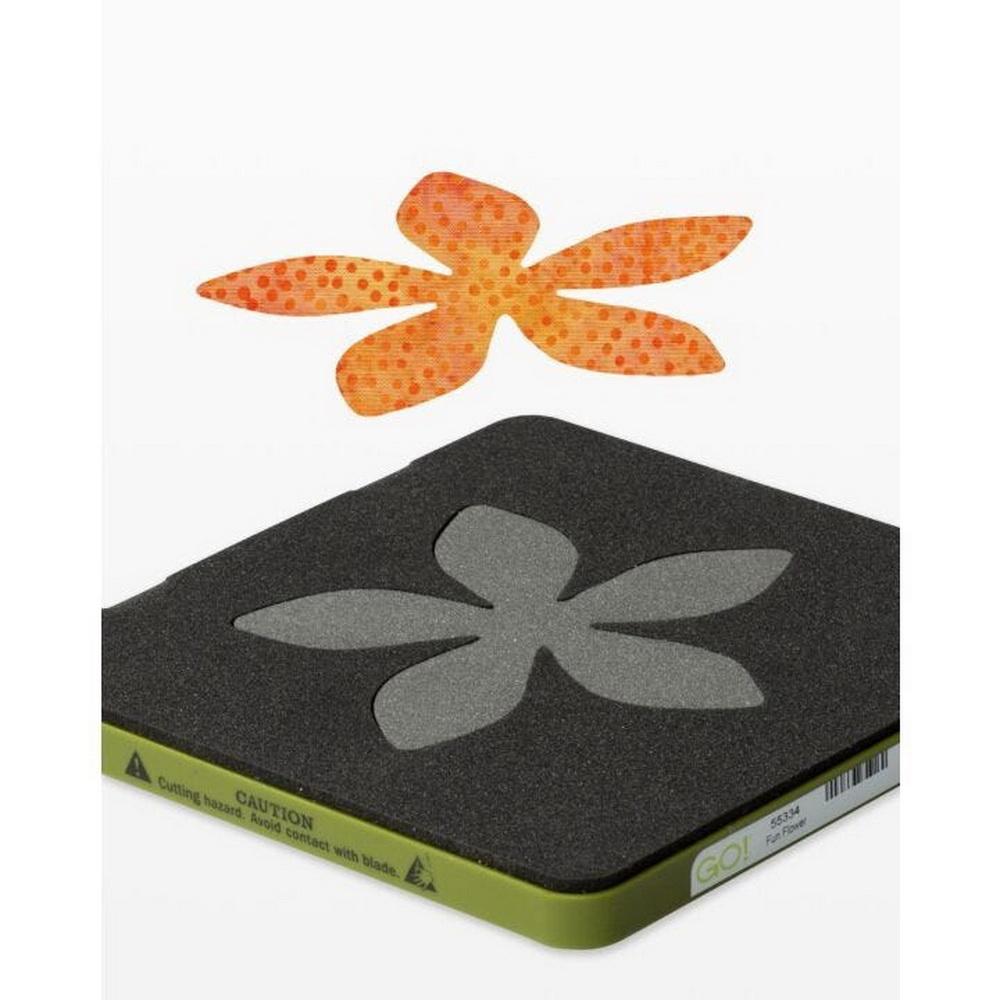 Accuquilt GO! Fun Flower Applique Die - Sewingmachinesplus.com