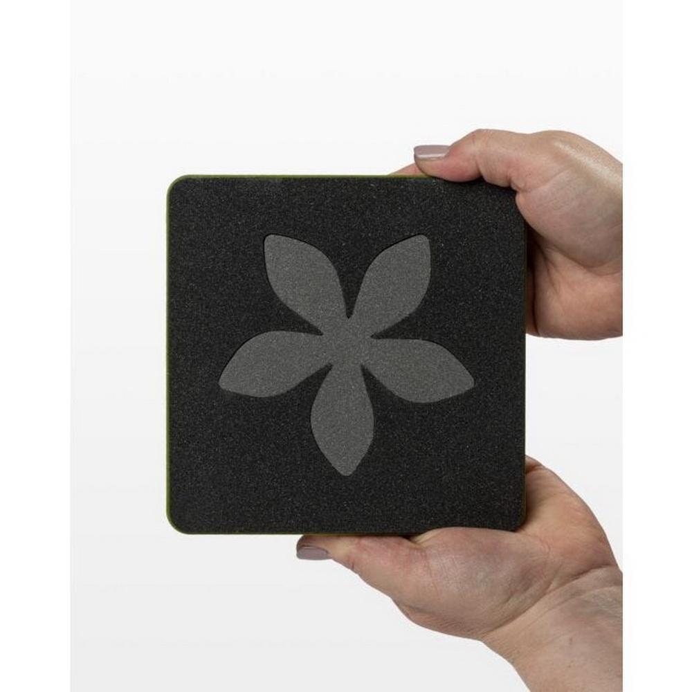 Accuquilt GO! Fun Flower Applique Die - Sewingmachinesplus.com