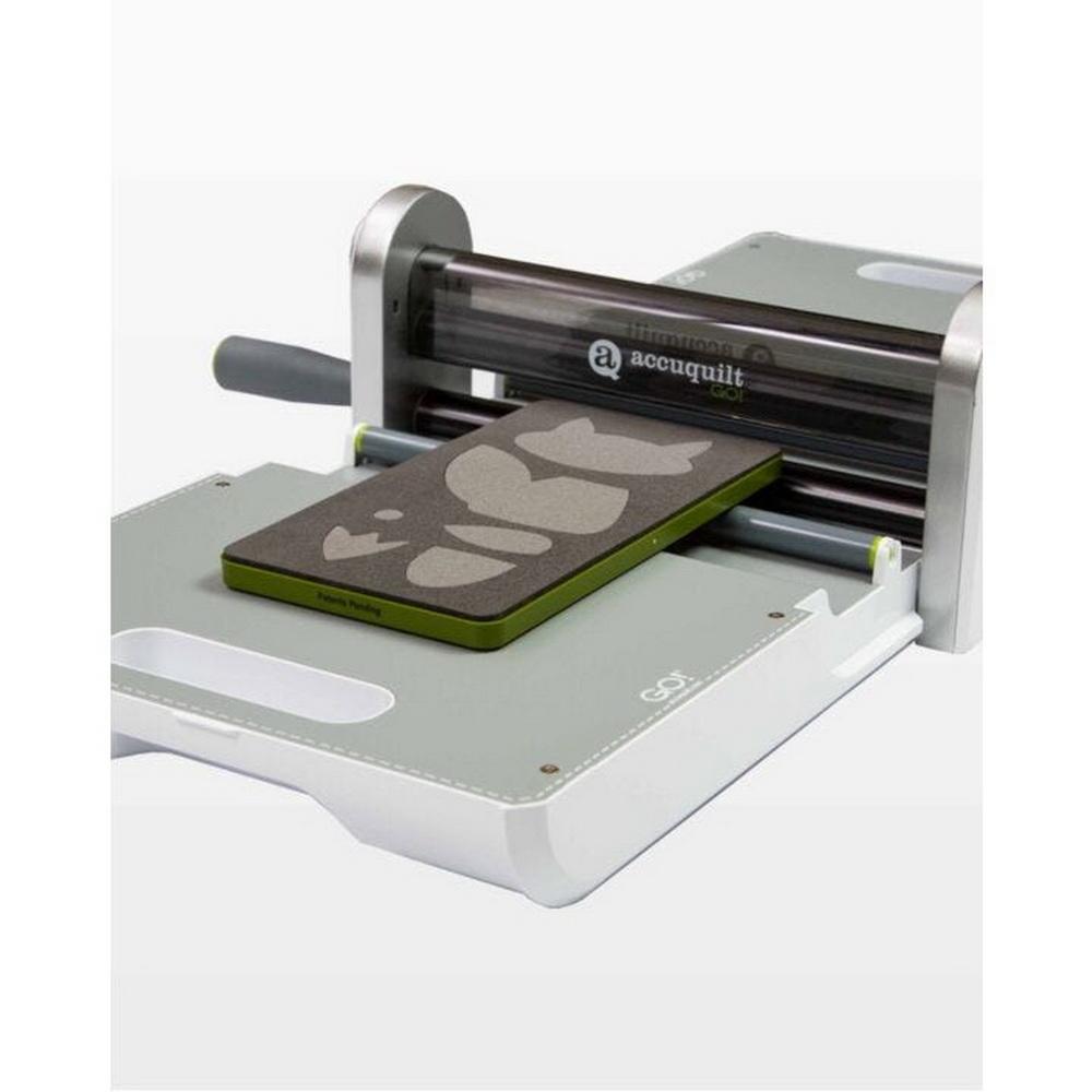 Accuquilt GO! Fox Applique Die - Sewingmachinesplus.com