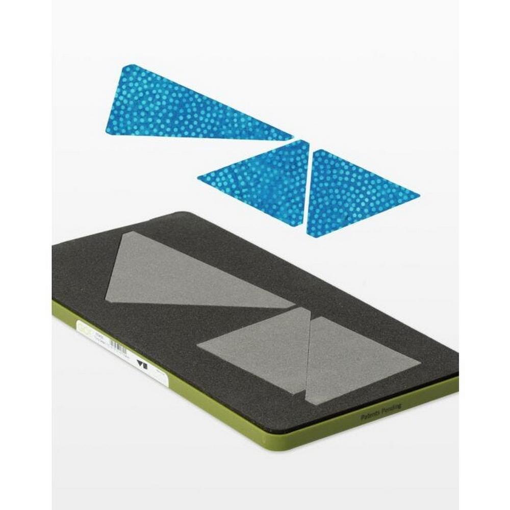 GO! Flying Geese - 3 1/2in x 6 1/2in (3in x 6in Finished) Geometric Die - Sewingmachinesplus.com