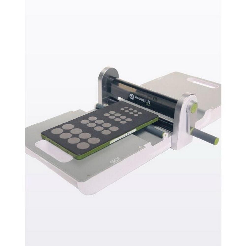 GO! Circle - 1/2in, 3/4in, 1in, 1 1/4in Applique Die - Sewingmachinesplus.com