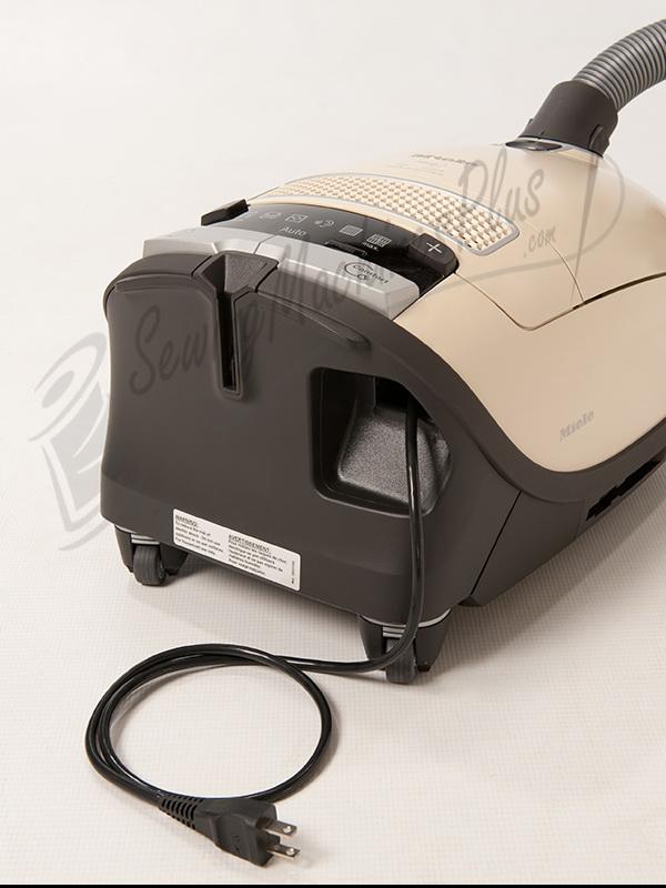 Miele Complete C3 Alize Canister Vacuum w/ Gift