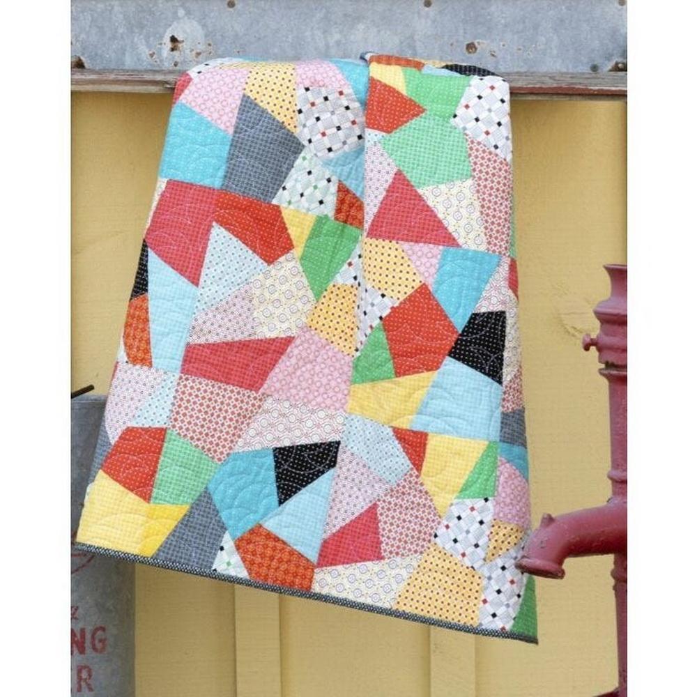 GO! Big Crazy Quilt - 10in Finished - Sewingmachinesplus.com