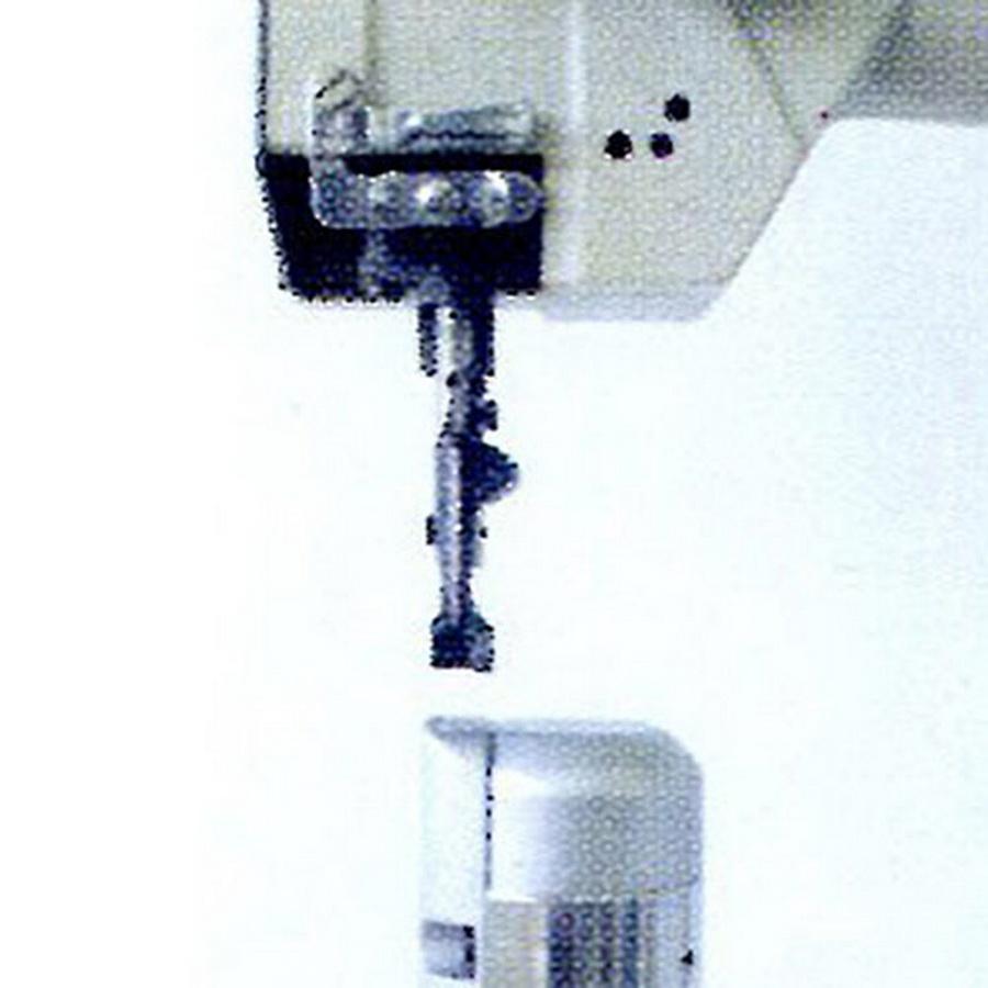 Highlead GC24698 Series Industrial Sewing Machines with Assembled Table and Servo Motor