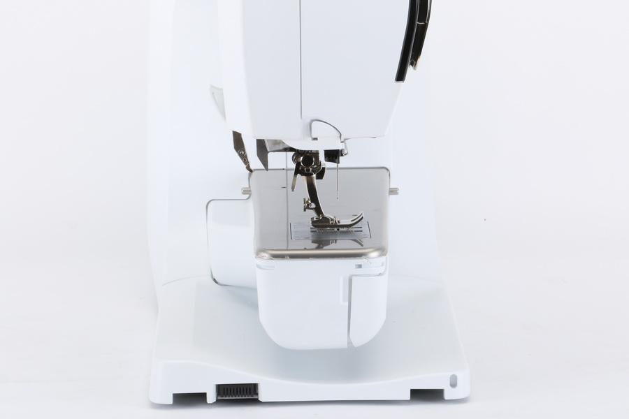 Bernina 780 Sewing and Embroidery Machine - Sewingmachinesplus.com