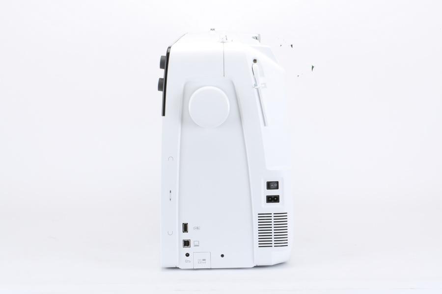 Bernina 780 Sewing and Embroidery Machine - Sewingmachinesplus.com