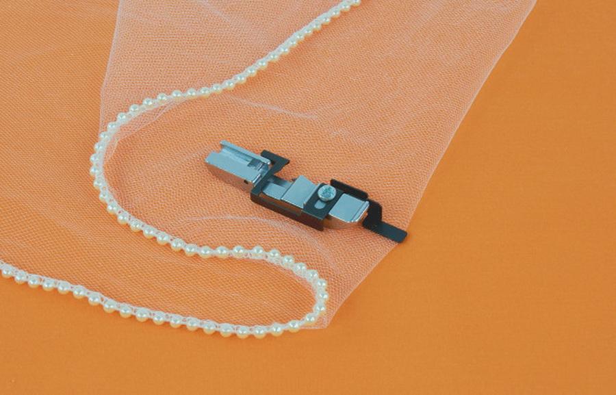 Beading Foot BL460B Vibrant - Sewingmachinesplus.com