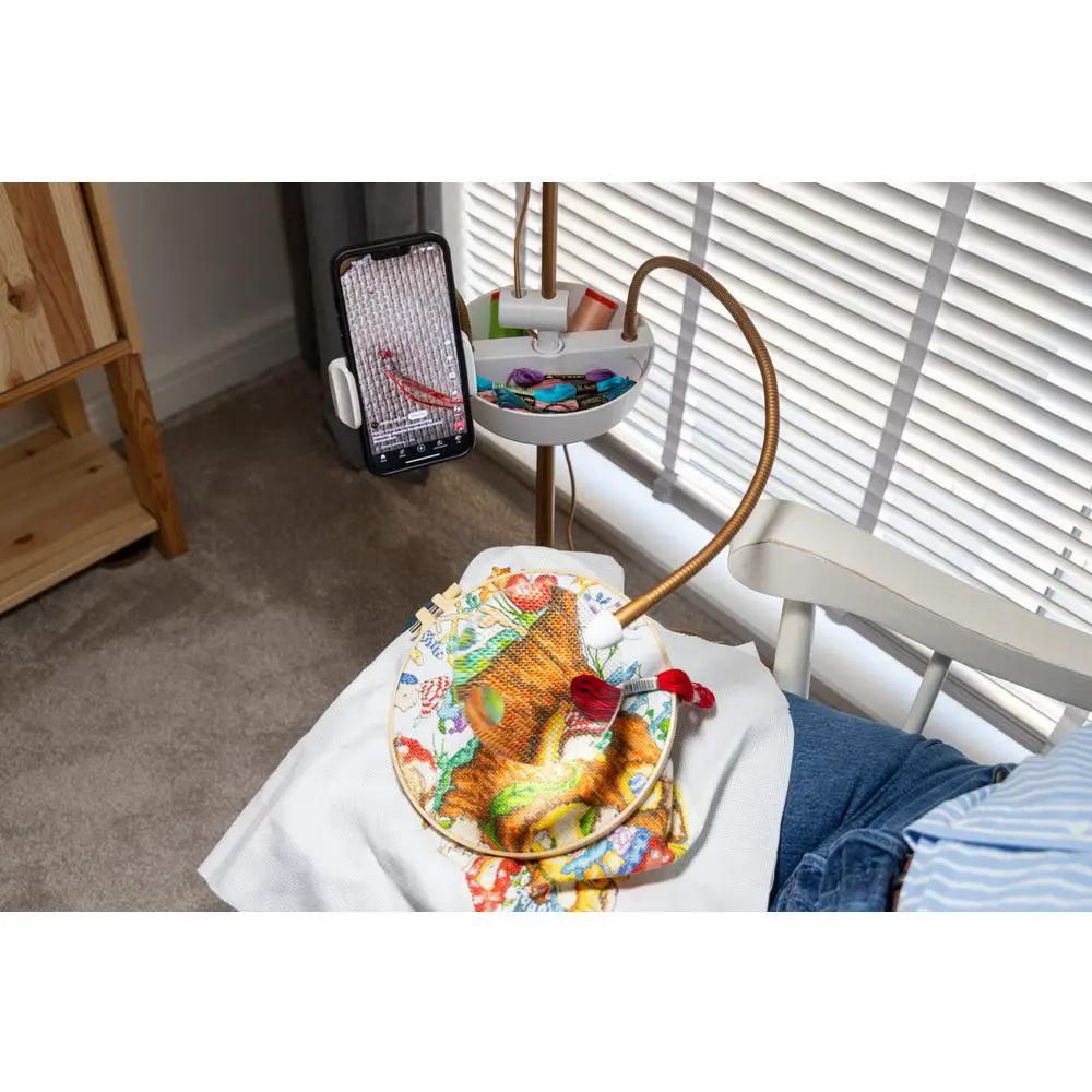 Daylight Anita Floor Lamp - Sewingmachinesplus.com
