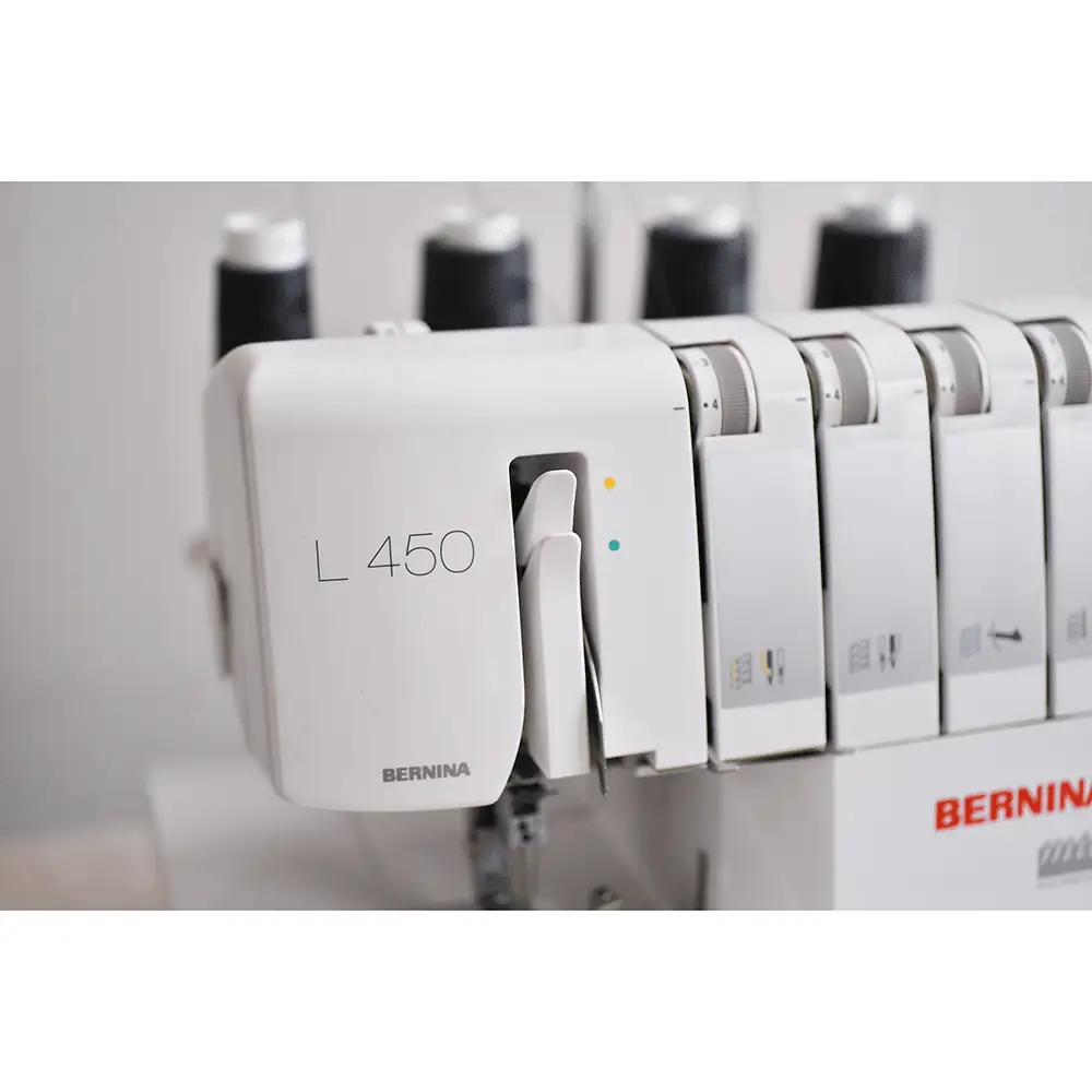 BERNINA L 450 Serger - Sewingmachinesplus.com