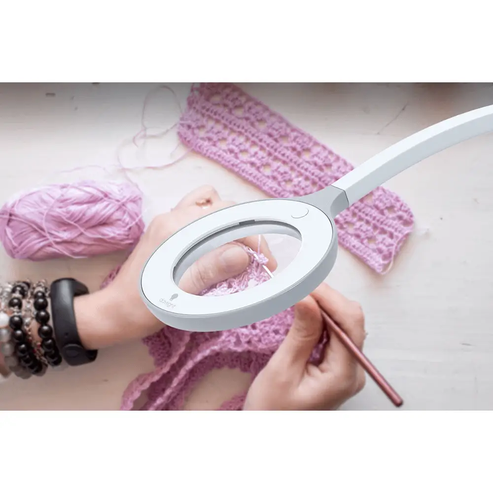 Daylight Omega 3.5 Lamp - U25500 - Sewingmachinesplus.com