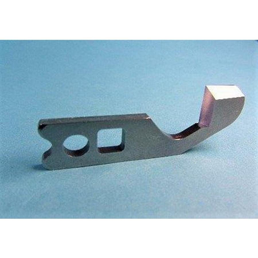 Knife New Home 9102D Upper - Sewingmachinesplus.com