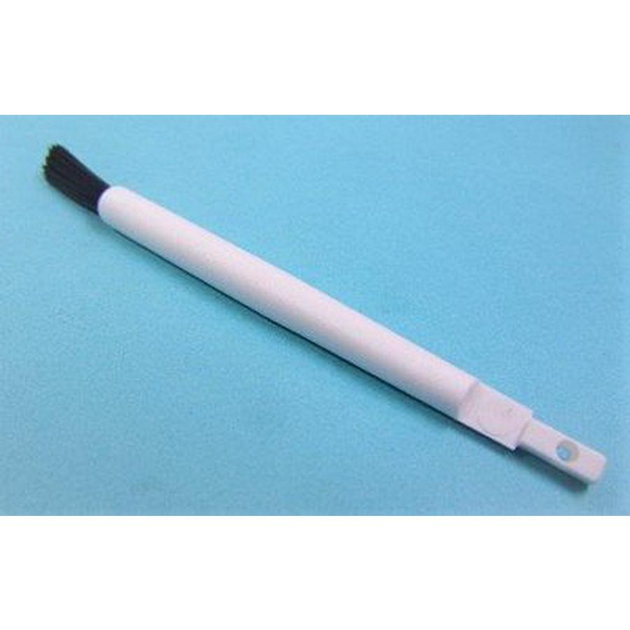 Needle Inserter w/Lint Brush