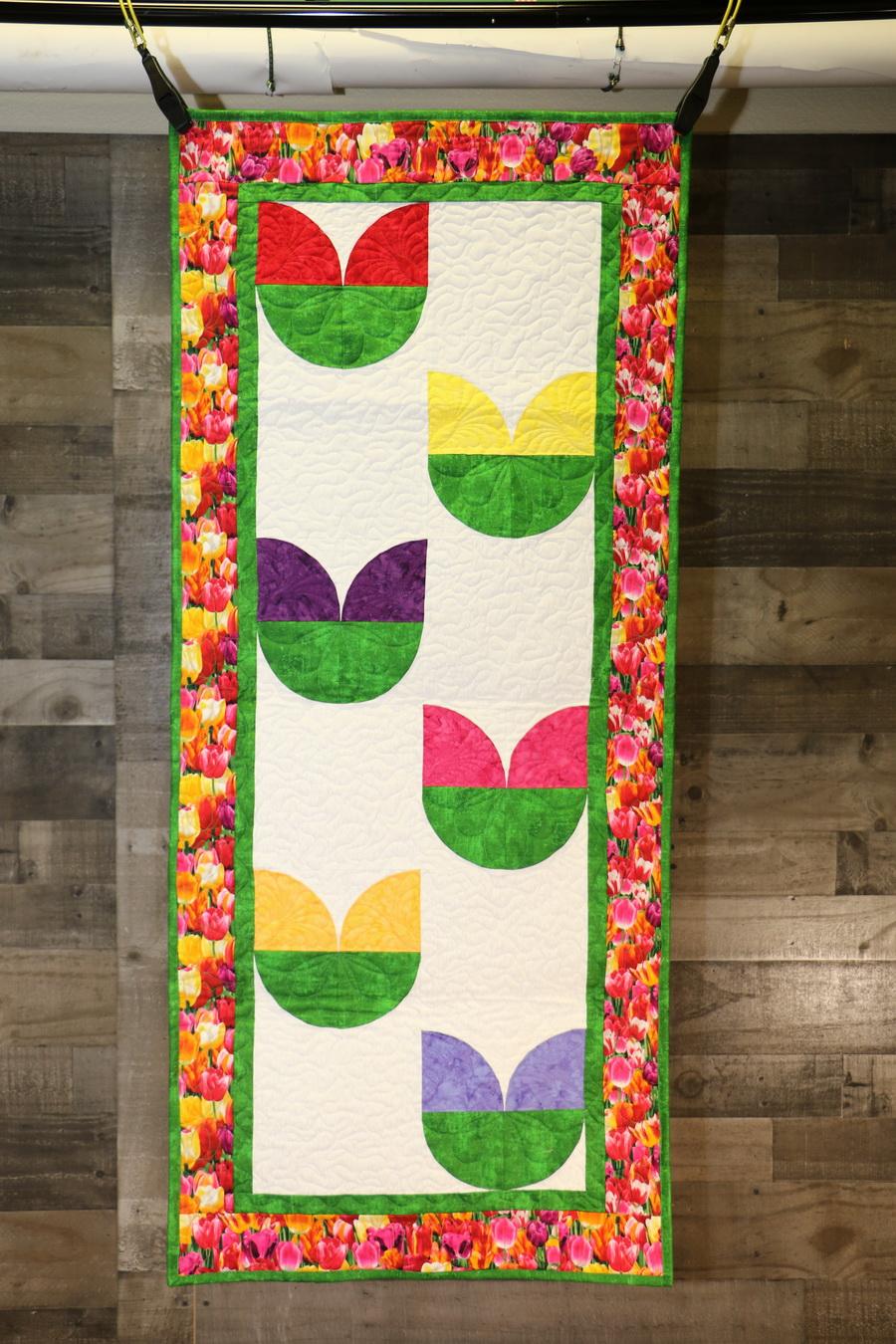 Ready to Sew Tulip Wall Hanging Pre - cut Quilt Kit - Sewingmachinesplus.com