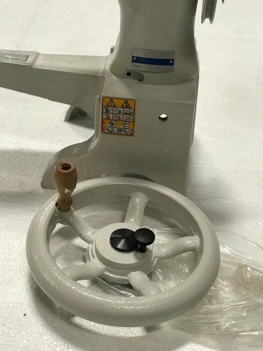 Feiyue 2972 - 12 Inch Show Patch Machine (Head Only) - Sewingmachinesplus.com