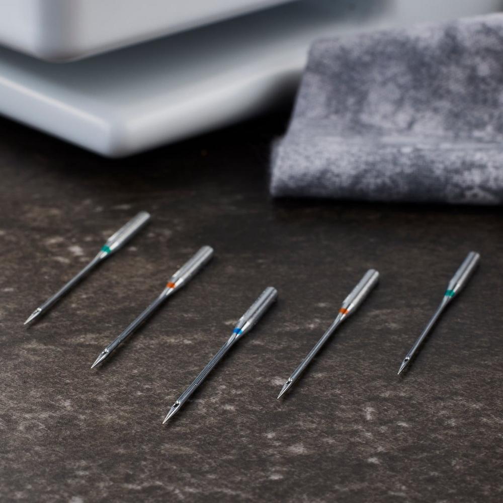 Schmetz Universal Needle Asst. 5pk. 70/10, 80/12, 90/14 - Sewingmachinesplus.com